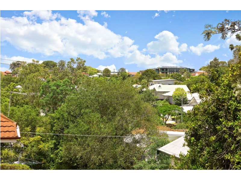 295 Webster Road, Stafford Heights QLD 4053