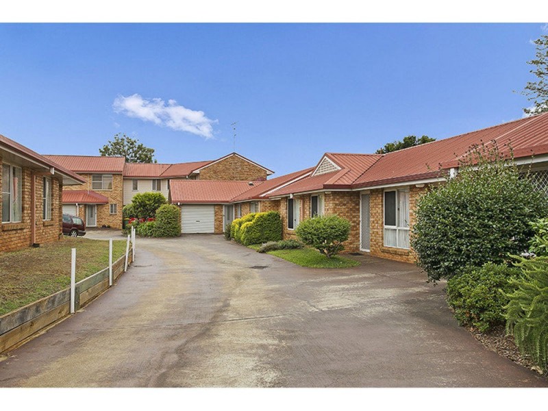 6/31 Gladstone Street, Newtown QLD 4350