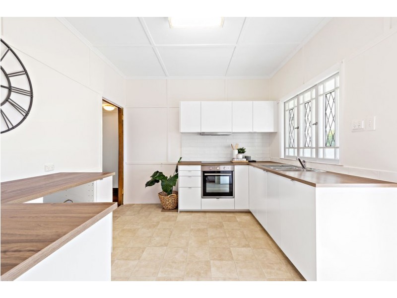 89 Richard Street, Lota QLD 4179