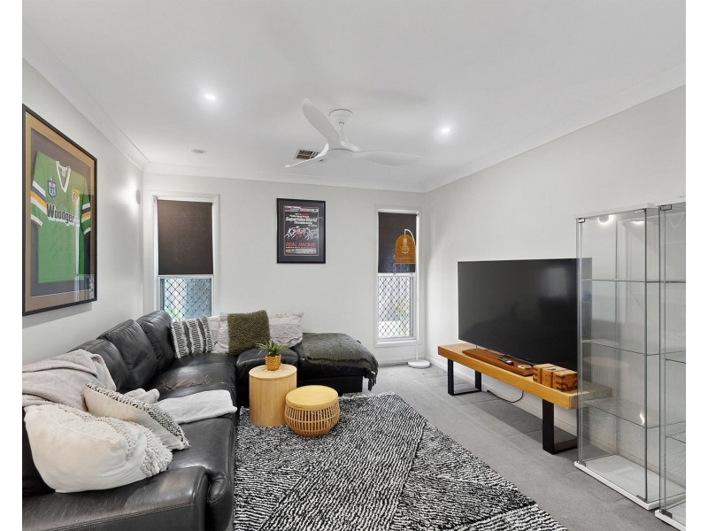 10 Stately Crescent, Narangba QLD 4504