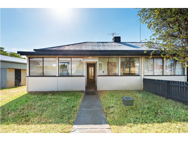 1&2/1 Alexander Street, North Toowoomba QLD 4350