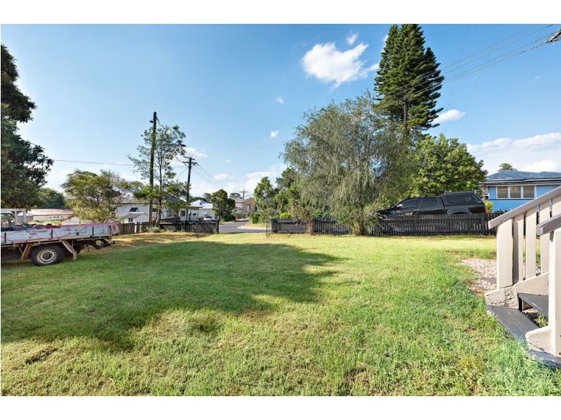 1&2/1 Alexander Street, North Toowoomba QLD 4350
