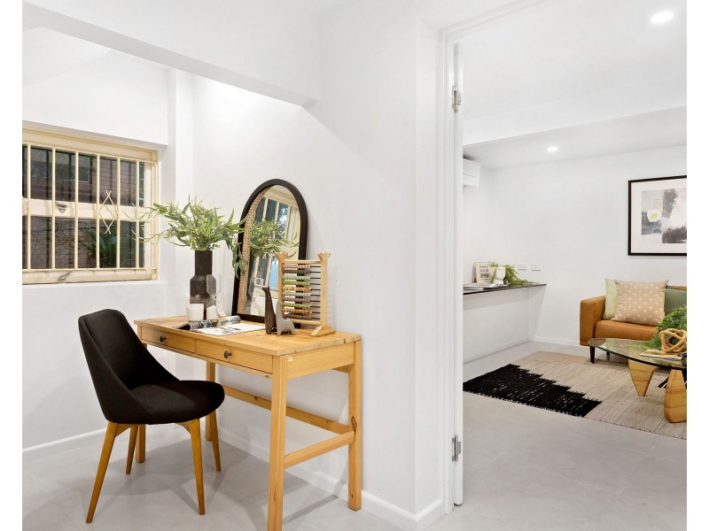 14 Dajarra Street, The Gap QLD 4061