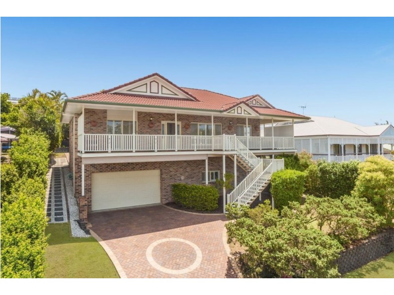 56 Oxford Crescent, Bridgeman Downs QLD 4035