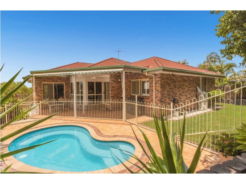 56 Oxford Crescent, Bridgeman Downs QLD 4035