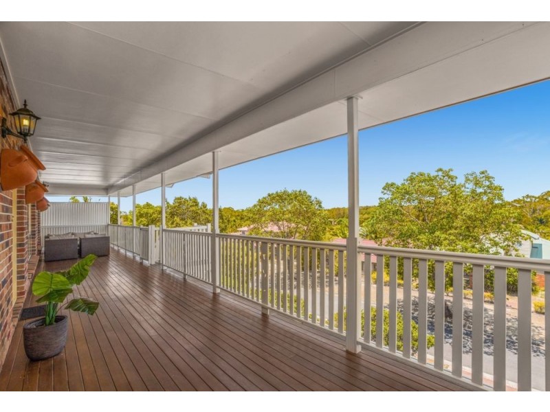 56 Oxford Crescent, Bridgeman Downs QLD 4035