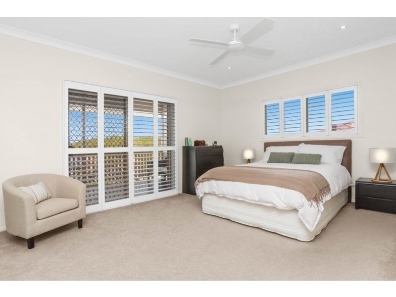 56 Oxford Crescent, Bridgeman Downs QLD 4035