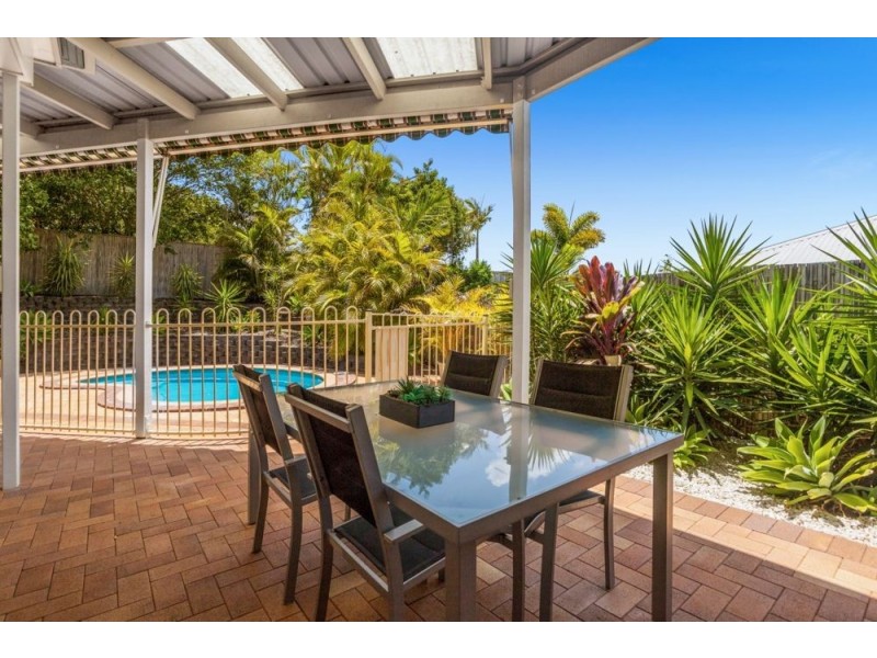 56 Oxford Crescent, Bridgeman Downs QLD 4035