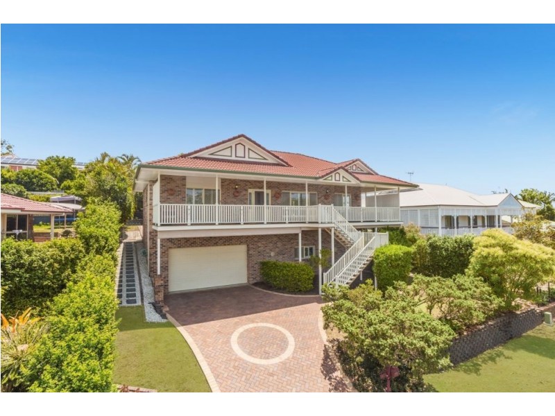 56 Oxford Crescent, Bridgeman Downs QLD 4035