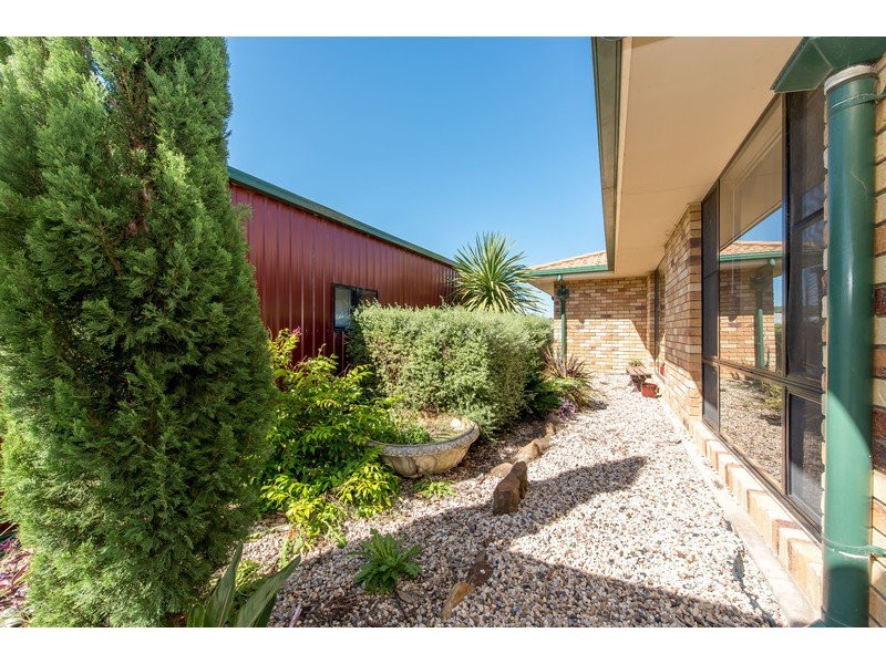 70 Phipps Drive, Meringandan QLD 4352