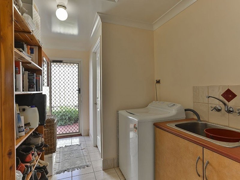 6 Conquest Court, Wilsonton QLD 4350