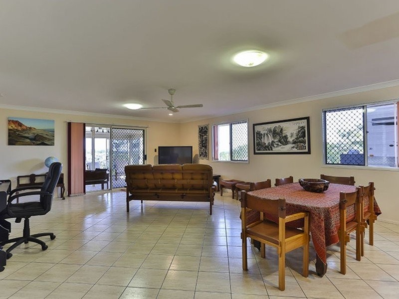6 Conquest Court, Wilsonton QLD 4350