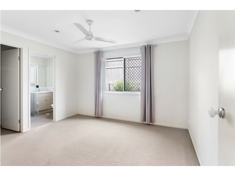 36 Friend Street, Wakerley QLD 4154