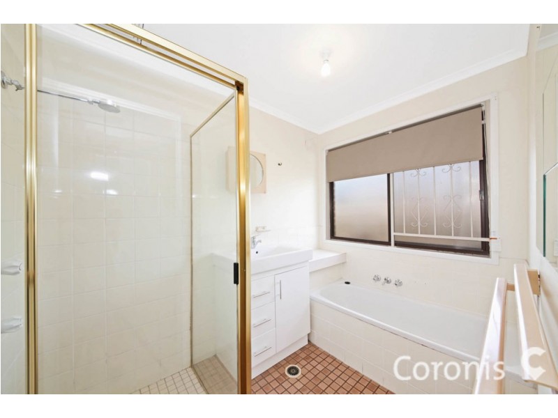 18 Hylacola Drive, Albany Creek QLD 4035