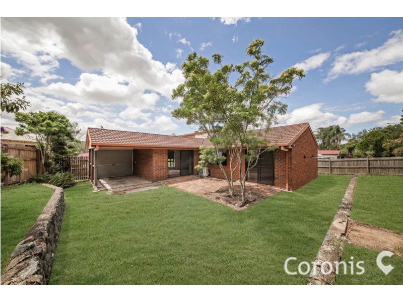 18 Hylacola Drive, Albany Creek QLD 4035