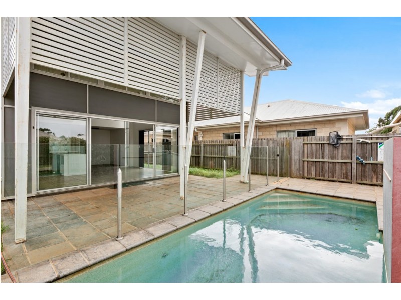 27/21 Andersson Court, Highfields QLD 4352