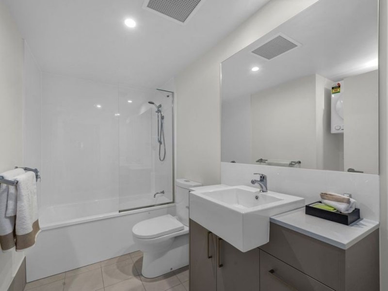 7/57 Old Northern Road, Albany Creek QLD 4035