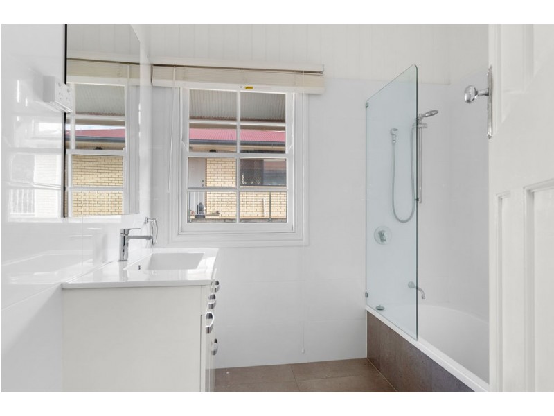 32 Attewell Street, Nundah QLD 4012