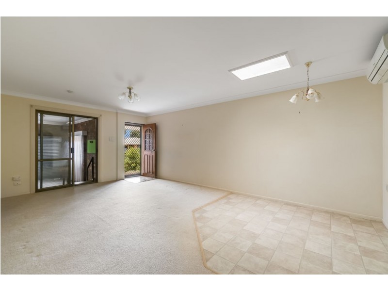 1/14 Jondaryan Street, Newtown QLD 4350