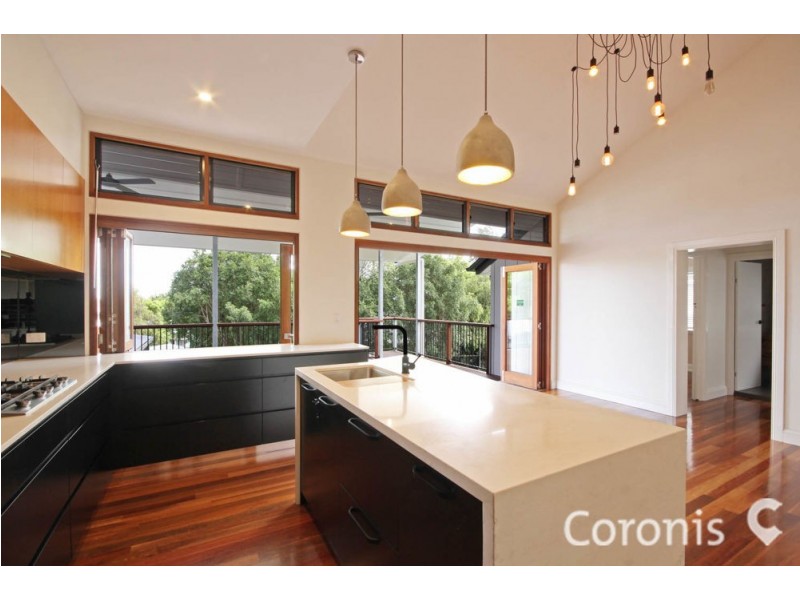 16 Tathra Street, Stafford QLD 4053