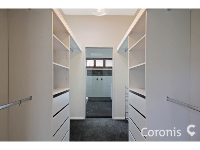 16 Tathra Street, Stafford QLD 4053