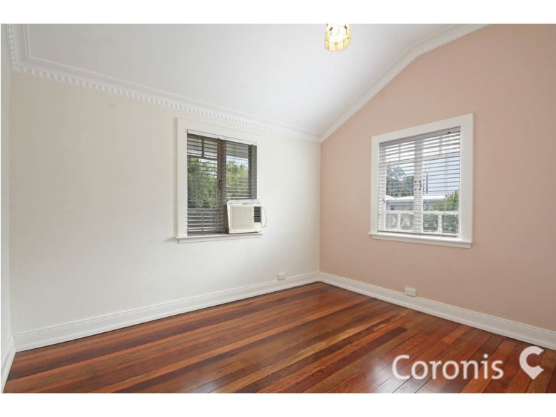 16 Tathra Street, Stafford QLD 4053