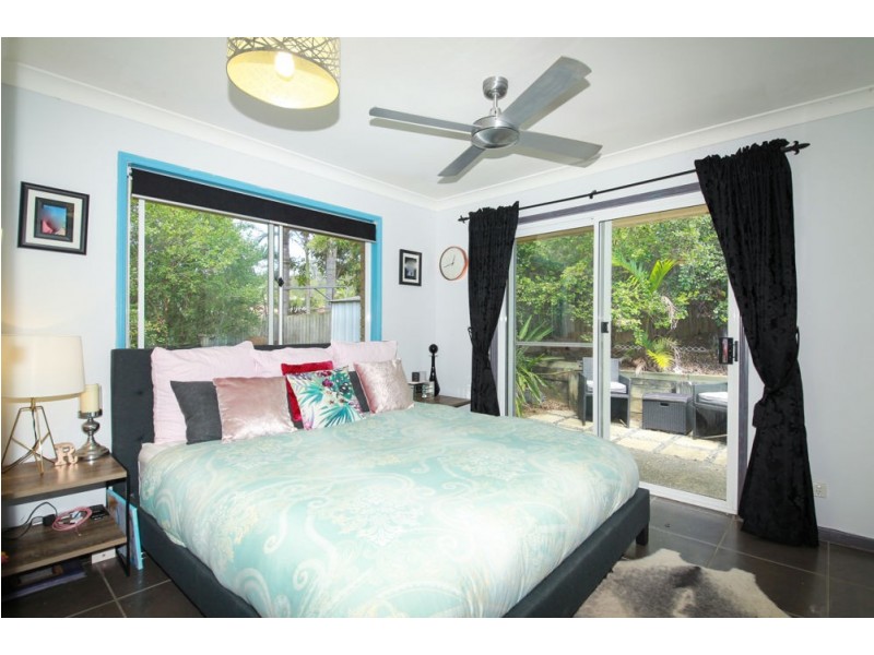 4 Winslow Court, Oxenford QLD 4210