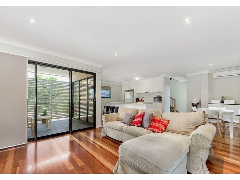 2/22 Seabrook Street, Kedron QLD 4031