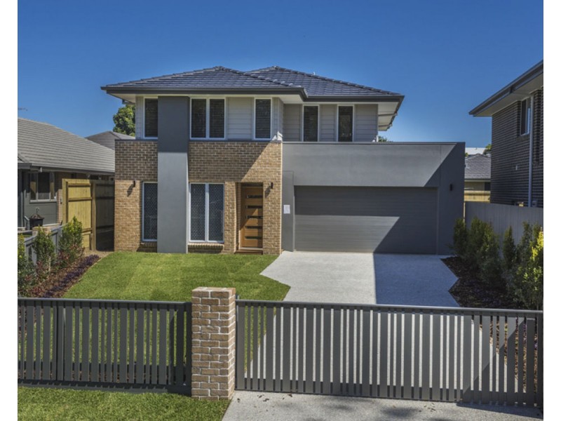 34 Vedson Street, Birkdale QLD 4159