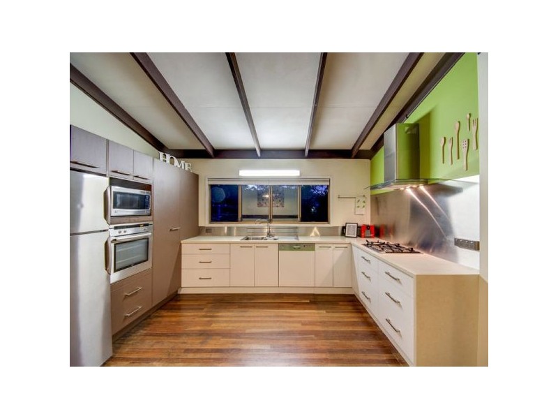 12 Yathong Court, Arana Hills QLD 4054