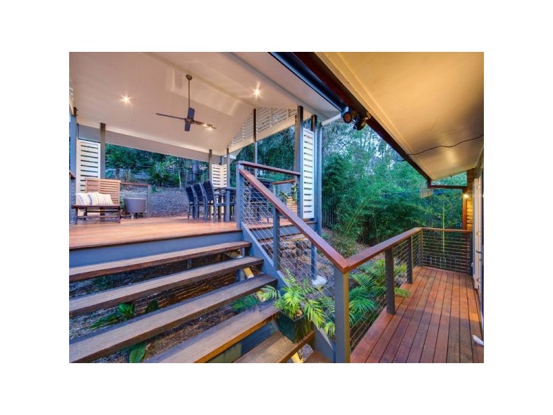 12 Yathong Court, Arana Hills QLD 4054