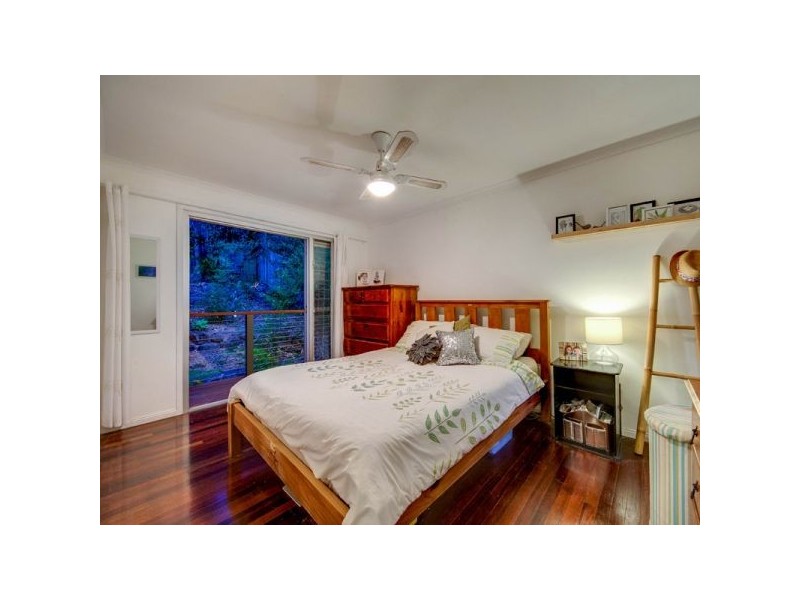 12 Yathong Court, Arana Hills QLD 4054