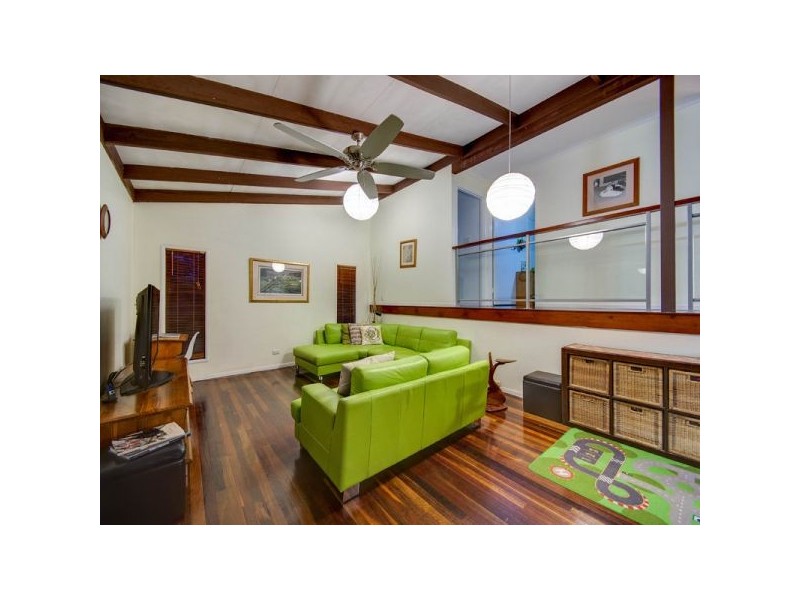 12 Yathong Court, Arana Hills QLD 4054