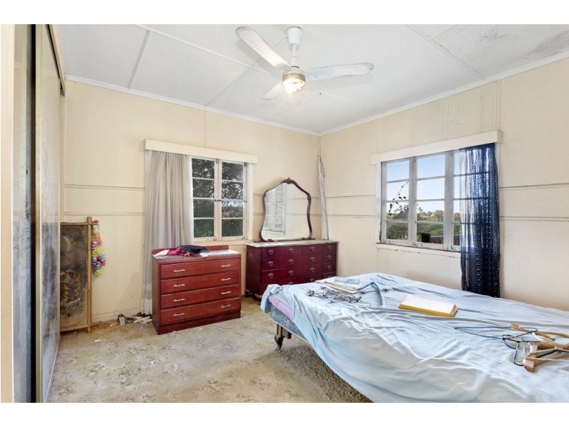 7 McCawley Street, Stafford QLD 4053