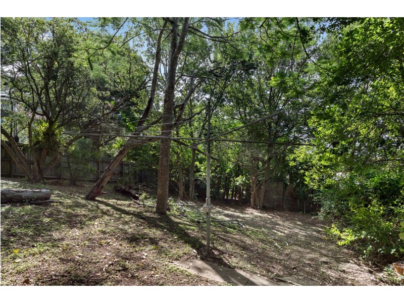 7 McCawley Street, Stafford QLD 4053