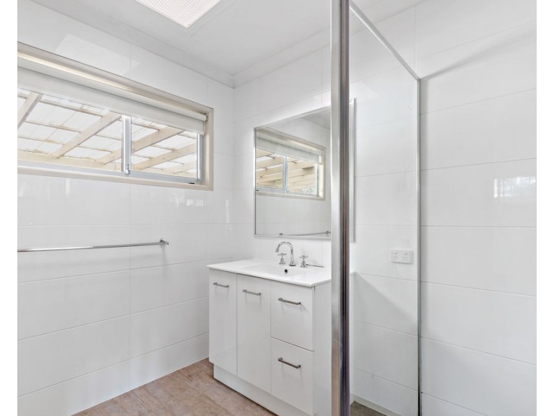 22 Yathong Court, Arana Hills QLD 4054