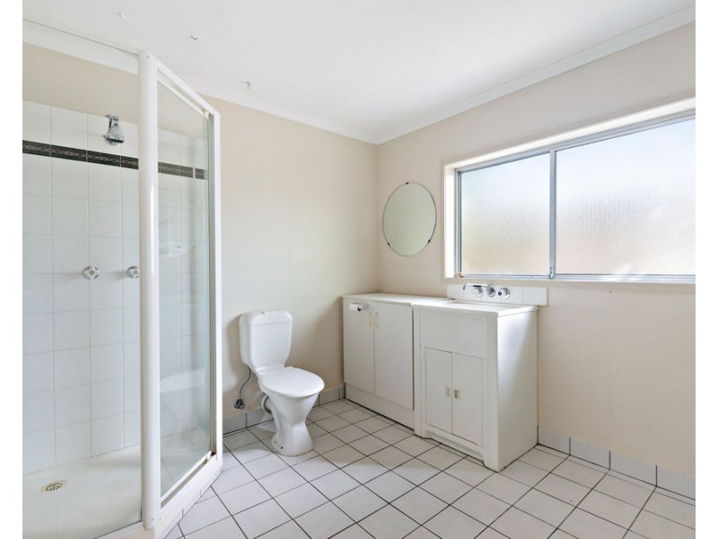 22 Yathong Court, Arana Hills QLD 4054