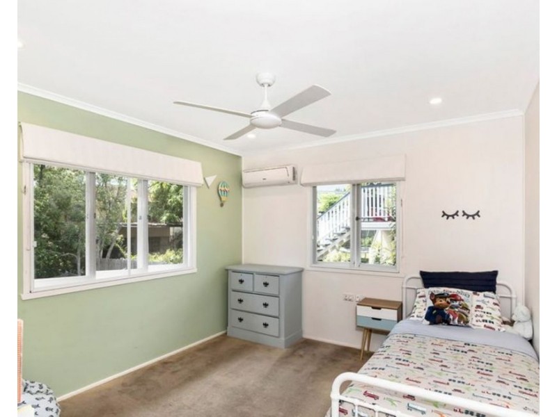 21 Benedict Street, Wavell Heights QLD 4012