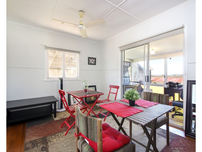 24 McAdam Street, Everton Park QLD 4053