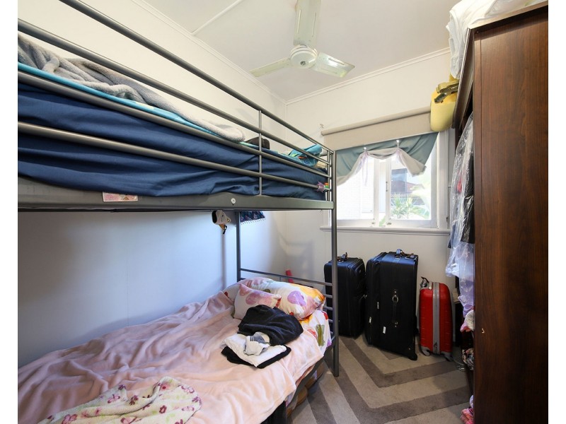 24 McAdam Street, Everton Park QLD 4053