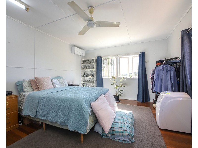 24 McAdam Street, Everton Park QLD 4053