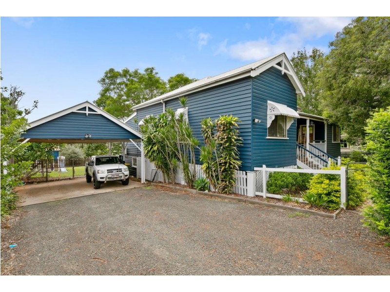 37 Cumming Street, North Toowoomba QLD 4350