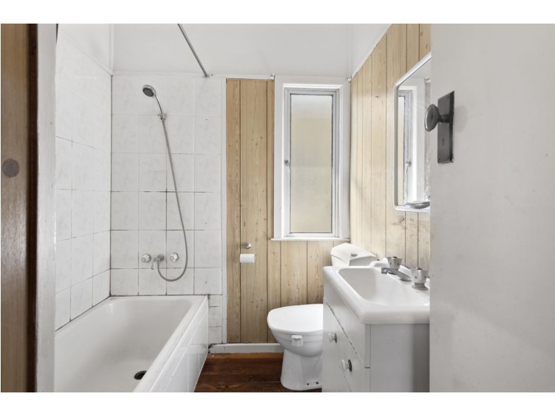 15 Rowell Street, Zillmere QLD 4034