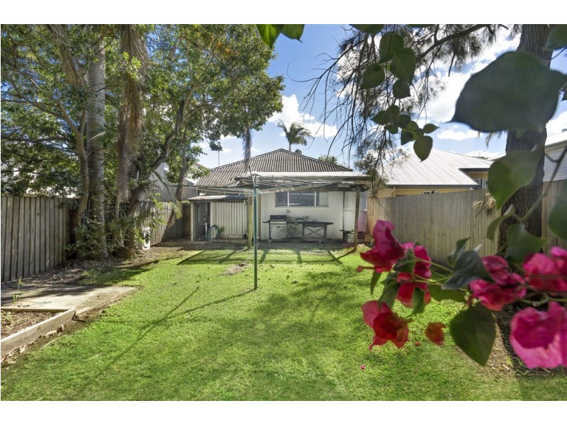 15 Rowell Street, Zillmere QLD 4034