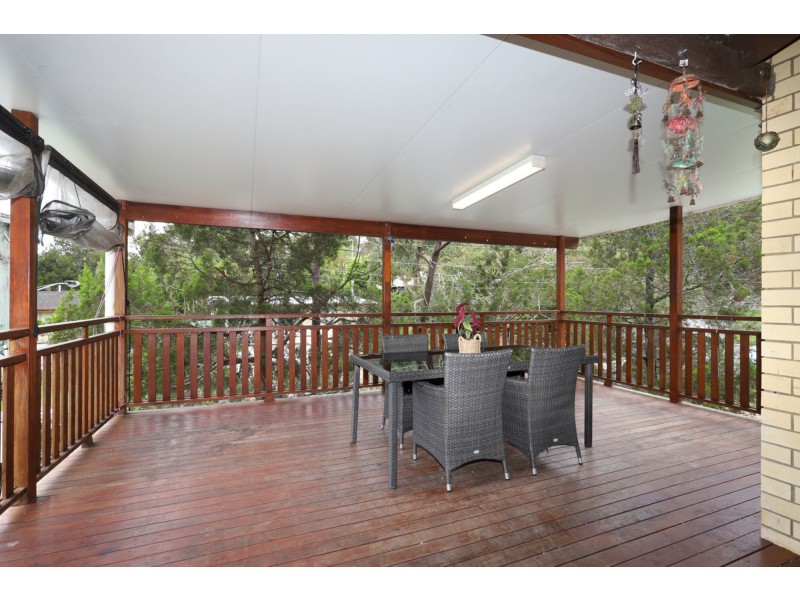 12 Wingara Grove, Ferny Hills QLD 4055