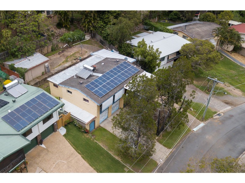 12 Wingara Grove, Ferny Hills QLD 4055