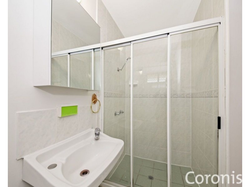 2/306 Webster Road, Stafford Heights QLD 4053