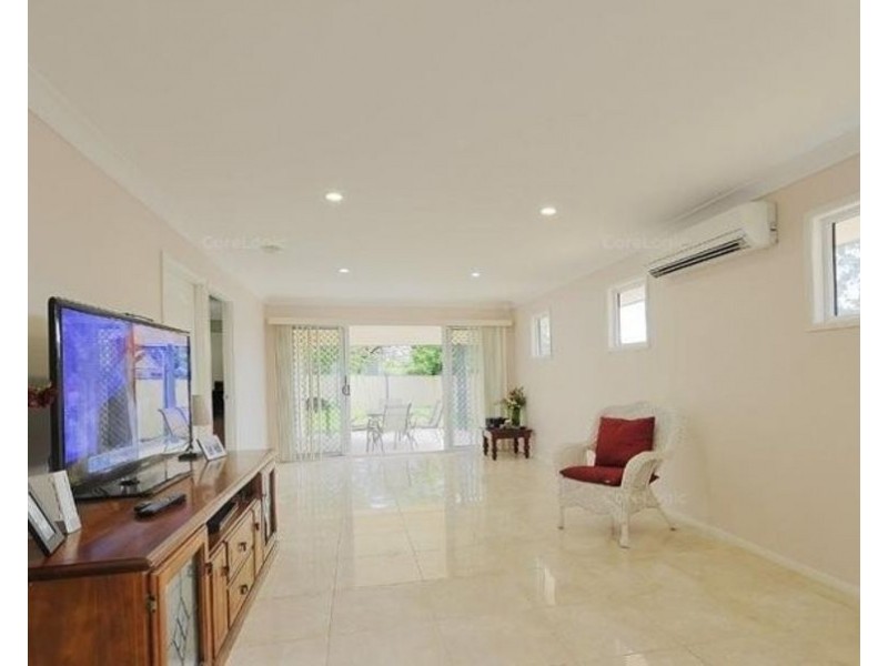 118 Stanley Road, Camp Hill QLD 4152