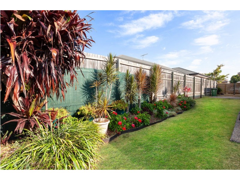 17 Torello Crescent, Victoria Point QLD 4165