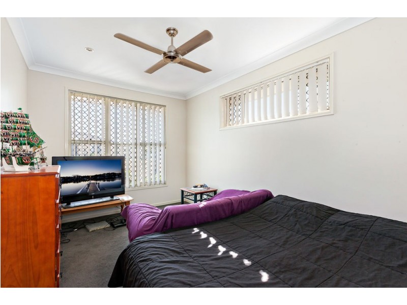 17 Torello Crescent, Victoria Point QLD 4165